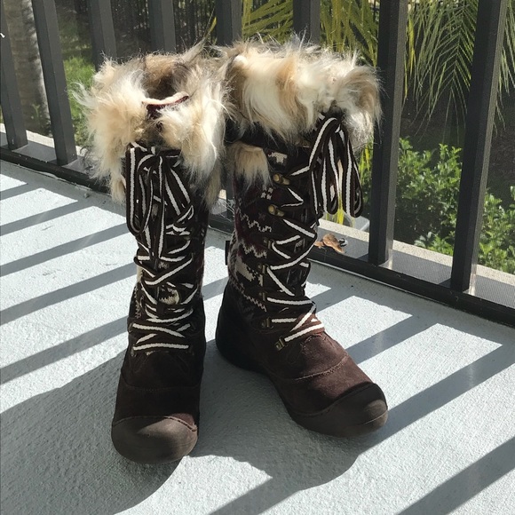 Reindeer Fur Boots for Women 38EU 7.5US - Etsy Fur mukluks reindeer pattern winter snow boots